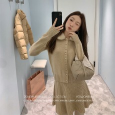 批发2026秋<b class='q'>冬</b>新款法式慵懒风翻领针织开衫上衣女灰色纽扣百搭毛衣外套