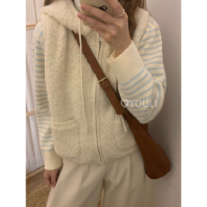 批发YOULI尤梨复古羊圈圈毛针织马甲女秋冬新款宽松针织开衫背心<b class='q'>套装</b>