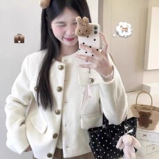 批发富家千金白色小香风毛呢外套2025<b class='q'>秋</b>冬款小个子高级感宽松百搭上衣