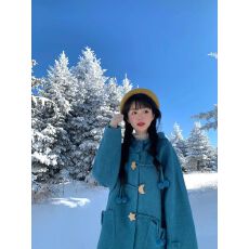 批发2025春秋新款甜美星月牛角扣湖蓝色毛呢大衣女设计感连帽遮肉外套