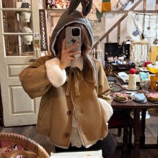 批发复合兔毛：韩系皮毛一体巨好看加绒短款女秋冬小个子甜美宽松外套