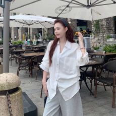批发法式独特漂亮小资小上衣衬衣<b class='q'>女</b>通勤穿搭2026<b class='q'>新款</b>爆款气质白色衬衫