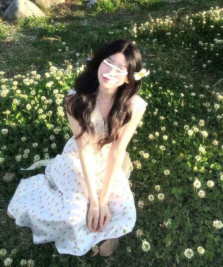 프랑스식 레트로 꽃무늬 드레스 여성 의류 여름 새로운 품격 V넥 레이스 레이스 허리 수축 슬림해 보이는 길다 치마
