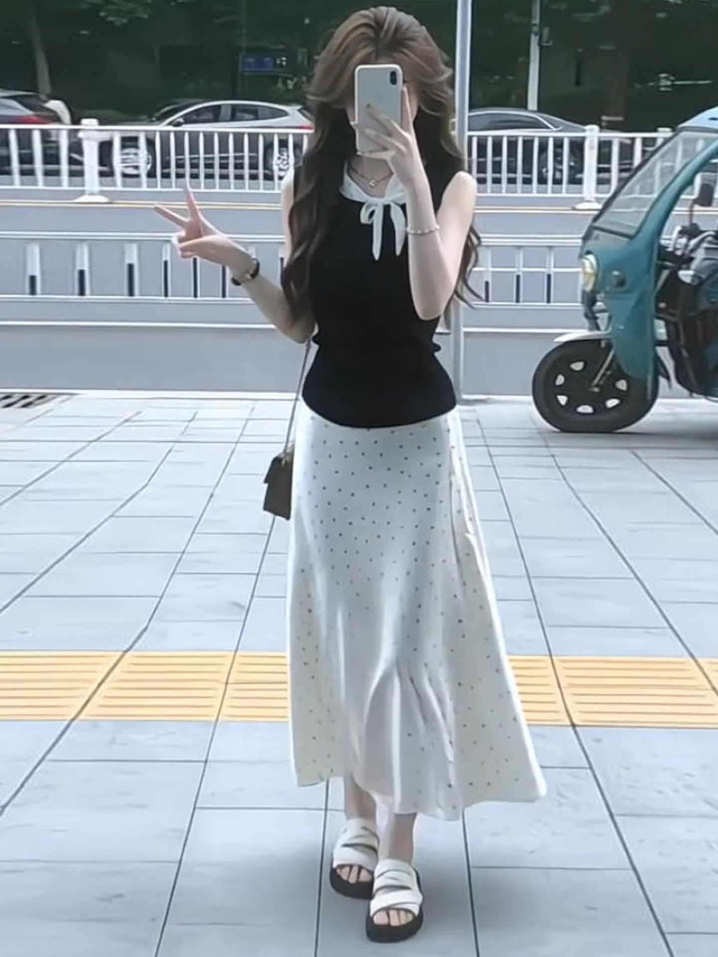 여름 자이언트 잘 생긴 ~ 중 꼬집기 허리 여성 드레스 2026 새로운 빛 요리 한 작은 대중 아니요 명중 섹션 치마 세트 투피스 세트