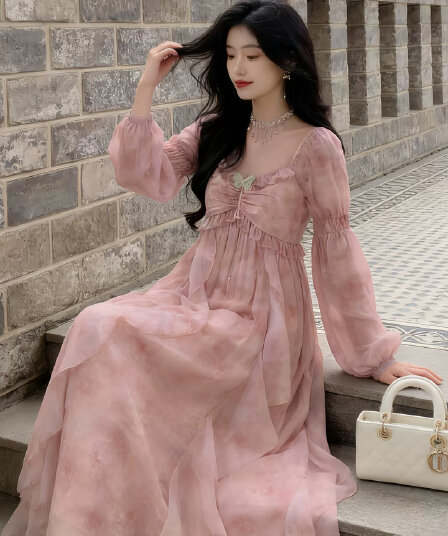 2026 고급 센스 허리 수축 슬림해 보이는 꽃무늬 여성 드레스 봄 여름 부드러운 첫사랑 연령 감소 롱 스커트