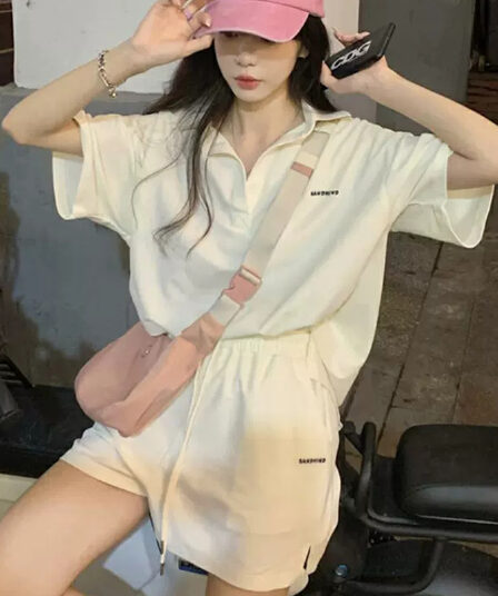 반팔 반바지 스포츠 슈트 여성 여름 소금 부서 학원 스타일 루즈핏 POLO 셔츠 러닝 서비스 패션 투피스 세트 트렌디