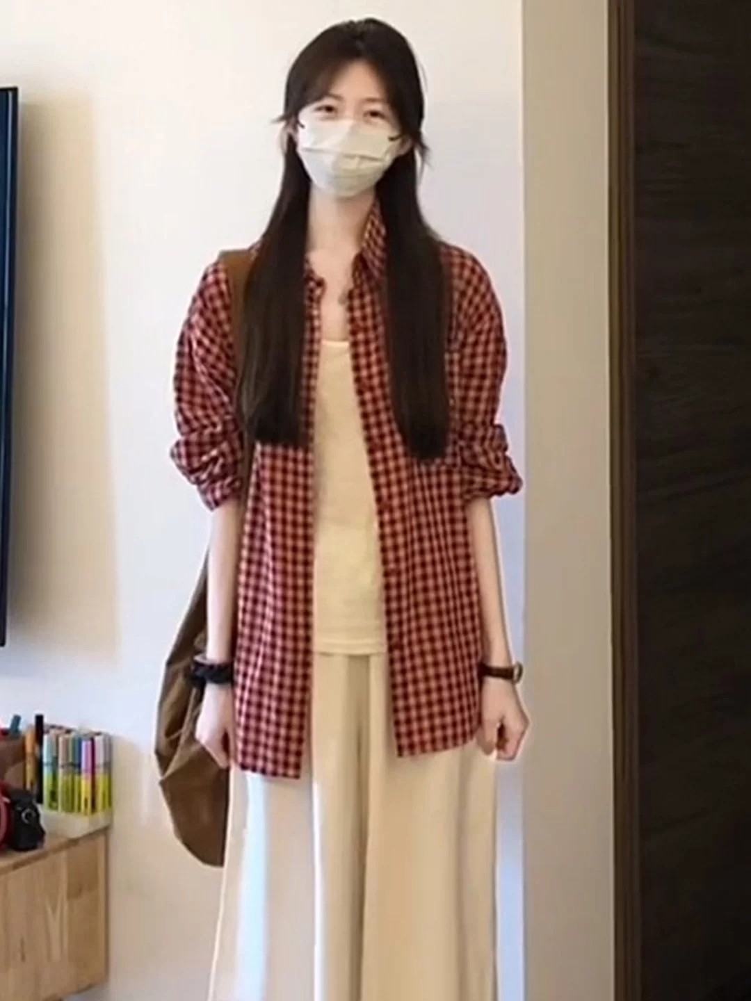 빨간색 체크무늬 외부 가져 가라. 자외선 차단 루즈핏 긴팔 셔츠 셔츠 여성 2026 새로운 프랑스식 사소한 맨위