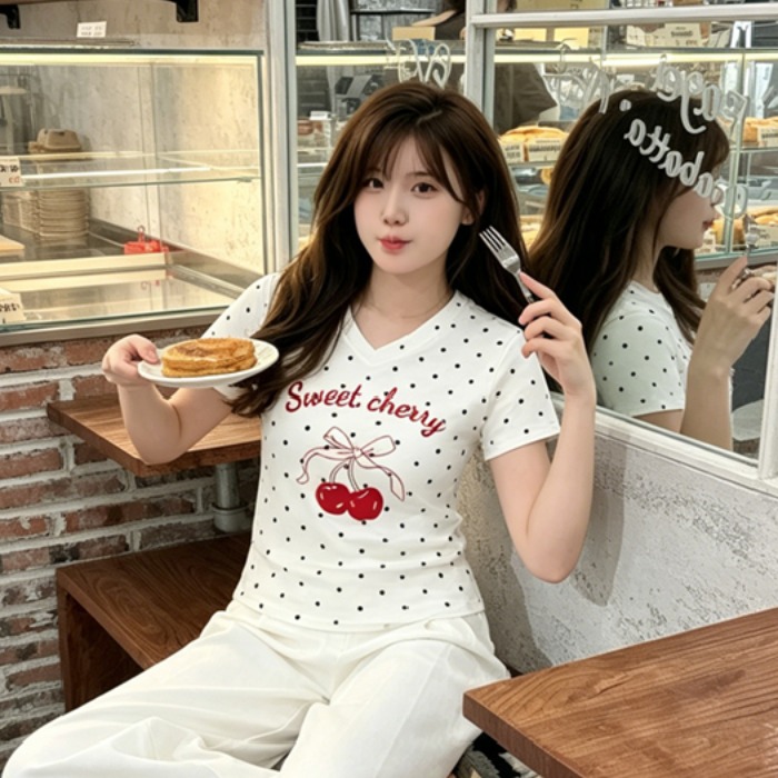 40 220 그램 빗질하다 92 면 8 암모니아 Lun 이후 패키지 칼라 몸매 가꾸기 슬림해 보이는 긍정적 인 어깨 V넥 반팔 티셔츠 여성