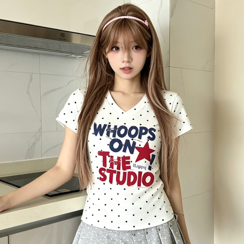 40 220 그램 빗질하다 92 면 8 암모니아 Lun 이후 패키지 칼라 몸매 가꾸기 슬림해 보이는 긍정적 인 어깨 V넥 반팔 티셔츠 여성