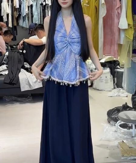 핫걸 V넥 행침 목 비즈 박기 조끼 여성 한 부서 작은 대중 고급 센스 품격 슬림해 보이는 다용도 비틀림 술 맨위