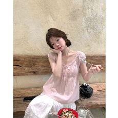 批发甜美风粉色蕾丝花边短袖<b class='q'>雪纺衫女</b>2026年夏季宽松减龄百搭上衣