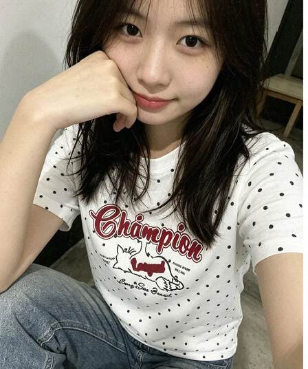40 210 그램 빗질하다 92 면 8 암모니아 Lun 이후 패키지 칼라 몸매 가꾸기 긍정적 인 어깨 반팔 티셔츠 여성 여름 도트 무늬