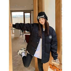 批发白鸭绒 2026短款黑色棒球服羽绒服女2025年新款<b class='q'>冬</b>季情侣加厚外套