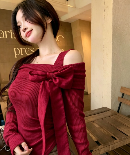 오프숄더 나비 매듭 긴팔 티셔츠 가을 몸매 가꾸기 순수한 욕망 달콤한 자매 인사이드 가져 가라. 만나는 맨위