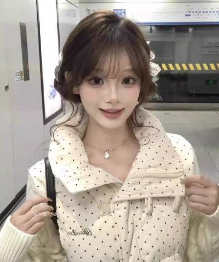 한 부서 달콤함 도트 무늬 니트 패치워크 긴팔 면 의류 여성 코트 겨울 루즈핏 두꺼운 쇼트 스타일 보온 패딩 재킷