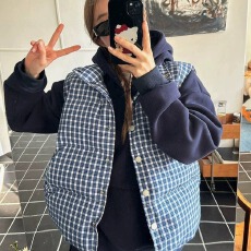 批发韩系高级感蓝色格子羽绒<b class='q'>棉衣</b>马甲女冬季加厚外穿面包棉袄外套上衣
