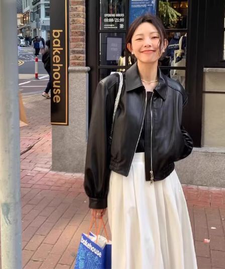 검정색 쇼트 스타일 가죽 재킷 여성 코트 재킷 2026 가을 새로운 폭발 고급 센스 고유 한 슈퍼 잘 생긴 작은 키