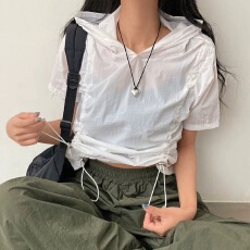 批发<b class='q'>韩国</b> 东大门抽绳连帽宽松短袖衬衫