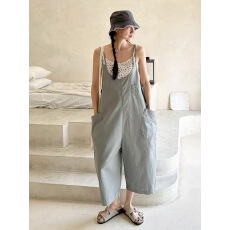 批发简约百搭显瘦<b class='q'>阔</b><b class='q'>腿</b>宽松背带裤2026新随性休闲<b class='q'>连体裤</b>