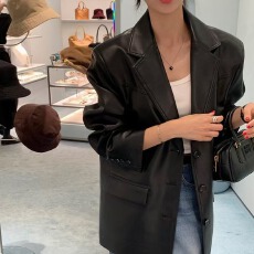 批发韩国 气质出圈 高级感廓形男友风西装外套女 2色