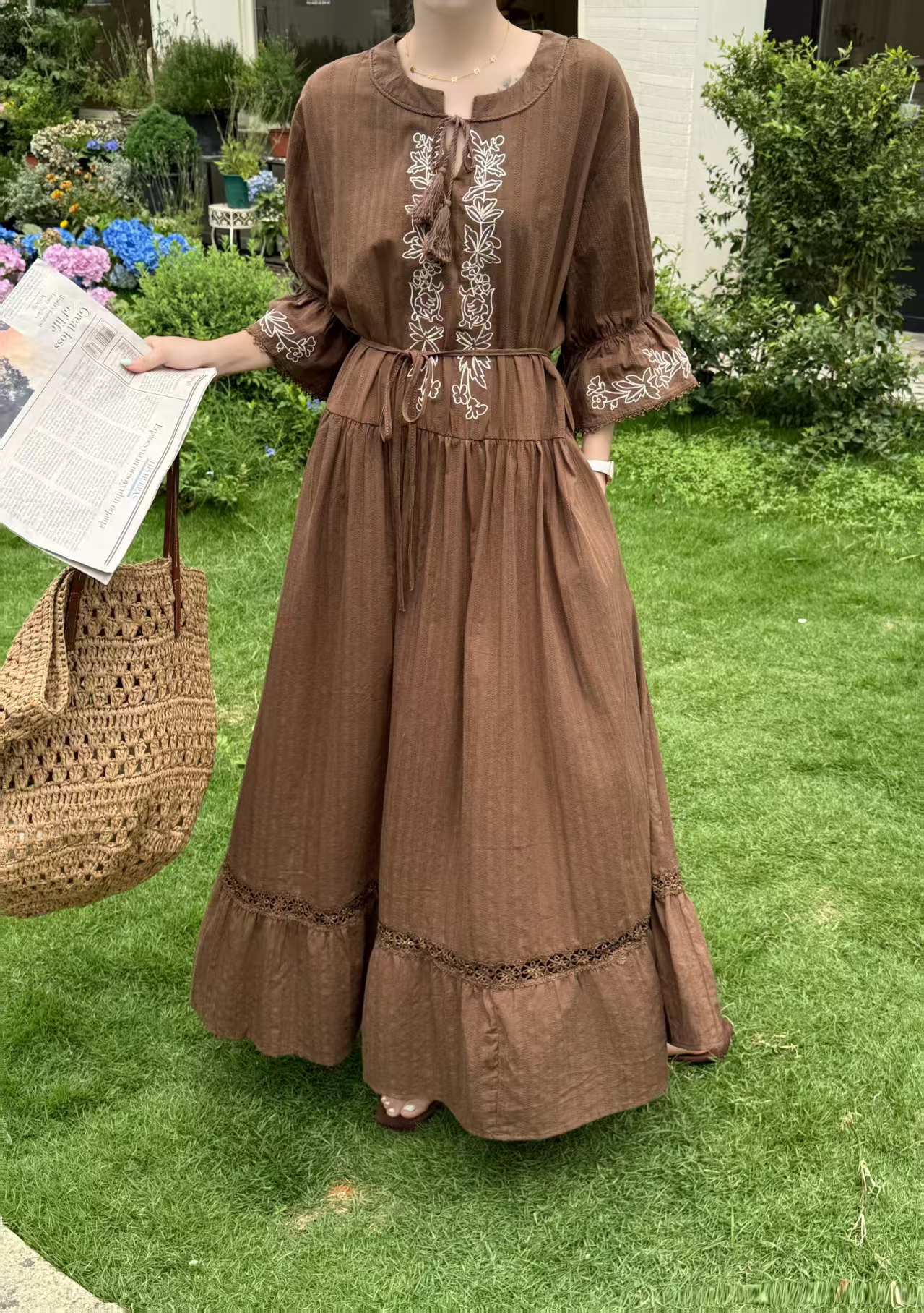 실사 레트로 문예 루즈핏 빅 사이즈 자수 무릎 아래 롱 코트 드레스