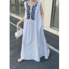 批发实拍度假风刺绣无袖<b class='q'>连衣裙</b>女复古刺绣宽松<b class='q'>连衣裙</b>