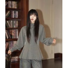 批发大码高级感黑色高领长袖T恤女秋季微胖mm修身显瘦收腰灯笼袖上衣