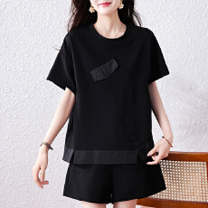 批发实拍2026夏季新款<b class='q'>大码</b>女装透气时尚宽松遮肉高级设计感轻奢上衣