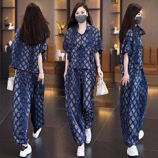 批发实拍2026夏季新款大码女装透气时尚宽松遮肉高级设计感<b class='q'>套装</b>