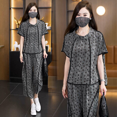 批发实拍2026年洋气大码女装套装胖MM印花时尚宽松显瘦哈伦<b class='q'>裤</b>两件套