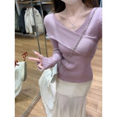 批发纯欲修身低领打底衫女内搭<b class='q'>不规则</b>毛衣长袖针织上衣