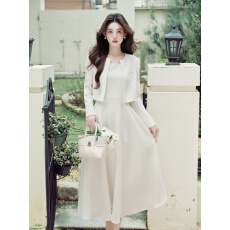 批发实拍#礼服两件套<b class='q'>连衣裙</b> 小香风外套<b class='q'>连衣裙</b>