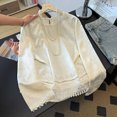 批发新中式国风提花上衣年轻款<b class='q'>真丝</b>圆领<b class='q'>衬衣</b>女款复古缎面<b class='q'>衬衫</b>春季长袖