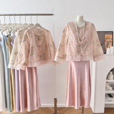 批发<b class='q'>实拍</b>春装新款新中式绣花珍珠高端仙气蕾丝国风<b class='q'>外套</b>上衣