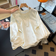 批发新中式蝴蝶刺绣长袖衬衫女2026春款国风缎面提花宽松内搭打底小衫