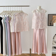 新中式立体花刺绣钉珠马甲女夏薄款无袖背心外搭通勤温柔上衣