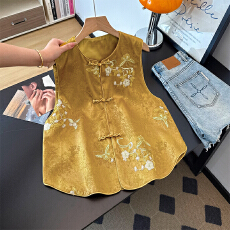 批发新中式国风刺绣马甲背心<b class='q'>女装</b>2026秋季新款黄色复古高级感唐装上衣