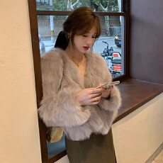 批发韩版环保仿狐狸毛皮草外套<b class='q'>海宁</b>冬季新款年轻短款时尚圆领毛毛大衣