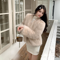 批发实拍环保皮草“冬日韩调”仿狐狸毛皮草外套新款毛毛大衣年轻时尚