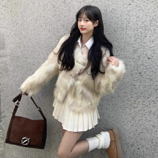 批发初梦POKEMENG 香草牛乳 飞机扣仿皮草显瘦毛毛外套冬季<b class='q'>甜美</b>上衣