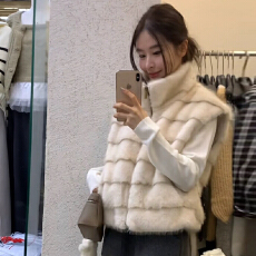 批发韩系拉链毛茸茸仿皮草时尚洋气复古百搭<b class='q'>气质</b>女马甲背心环保外套