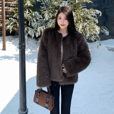 批发实拍冬季新款环保<b class='q'>狐狸毛</b>皮草外套女年轻款托卡毛毛高级感大衣显瘦