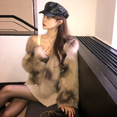 芬兰进口狐狸毛韩版新款整皮仿皮草外套女环保毛毛年轻款外套