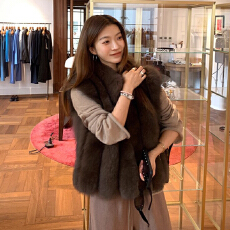 批发丨济州雪境<b class='q'>韩版</b>时髦叠穿芬兰仿蓝狐背毛立领竖排皮草短款马甲