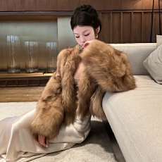 批发美式棕色环保皮草<b class='q'>外套</b>女韩版冬季新款高级感时尚气质名媛毛毛上衣