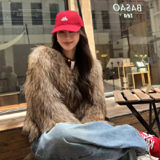 批发佳佳皮草“原生美学”貉子毛编织皮草女短款新款高级感外套女