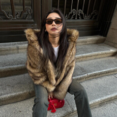 批发高级感棕色环保狐狸皮草外套女冬季新款海宁爆款年轻款<b class='q'>韩版</b>毛茸茸