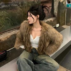 批发环保狐狸毛皮草外套女冬新款超短款宽松年轻水貂毛绒貉子毛毛大衣