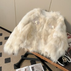 批发实拍小香风<b class='q'>新款</b>环保狐狸毛小众时尚皮草毛毛复古风韩版冬季外套女