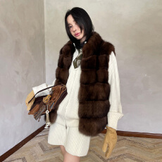 批发冬季韩版<b class='q'>新款</b>满天星银针紫貂环保马甲皮草外套横排貂皮裘皮大衣女